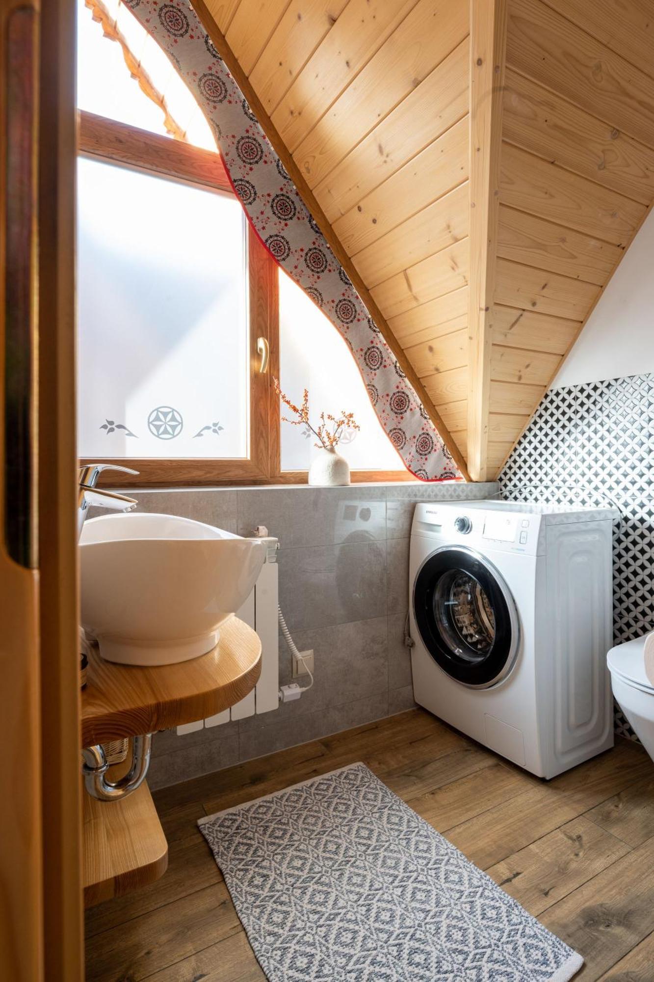 Lux-House & Jacuzzi Sauna Zakopane Buitenkant foto