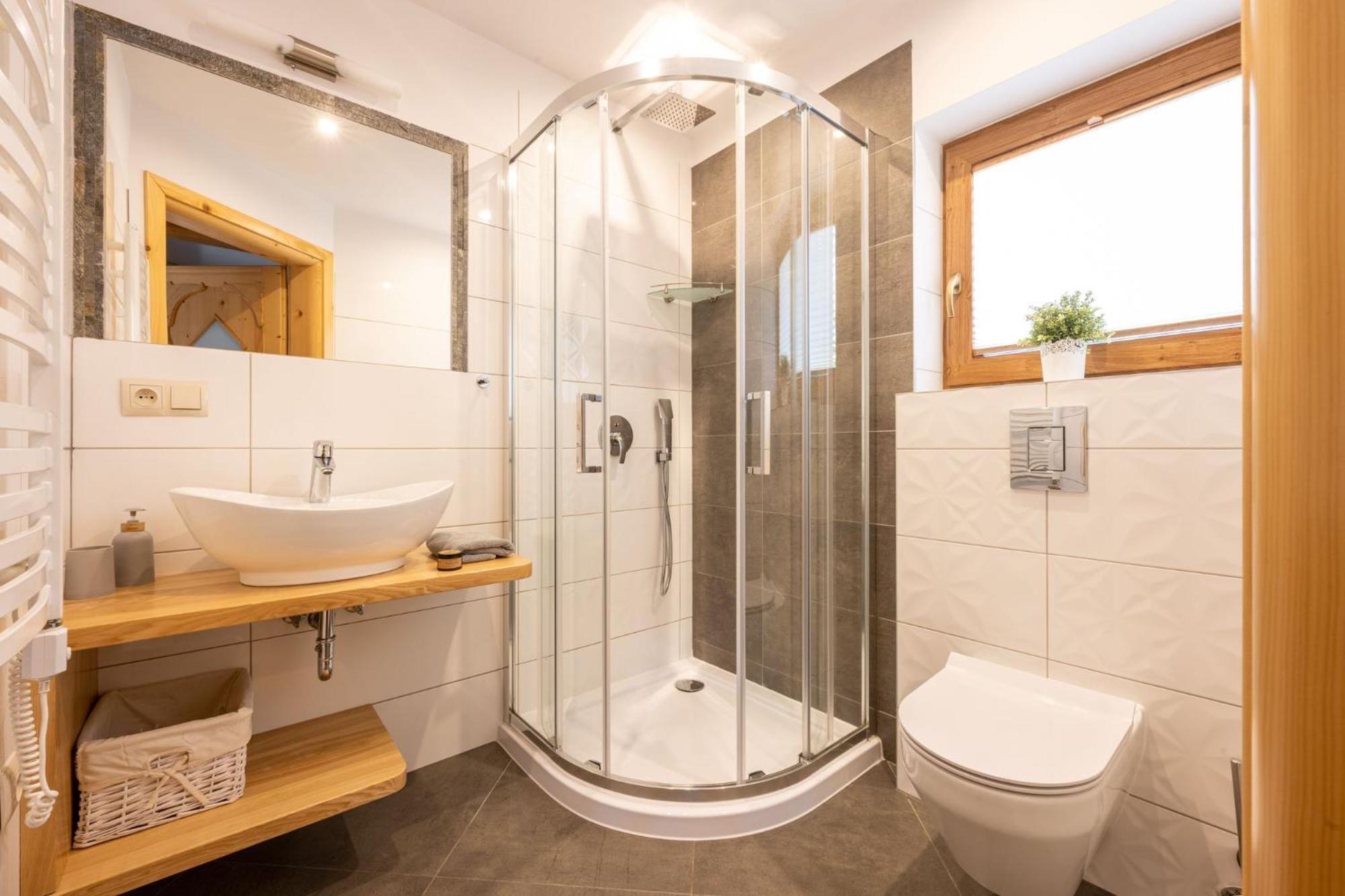 Lux-House & Jacuzzi Sauna Zakopane Buitenkant foto