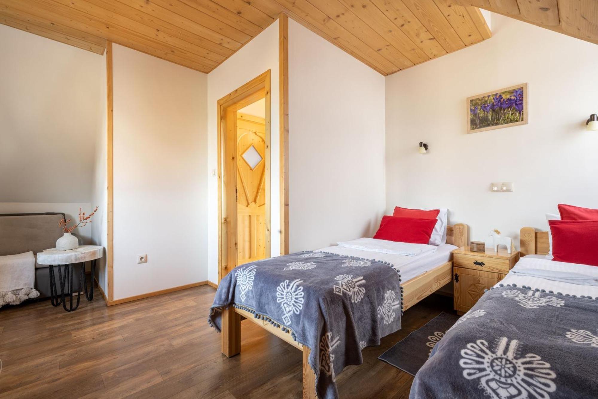 Lux-House & Jacuzzi Sauna Zakopane Buitenkant foto
