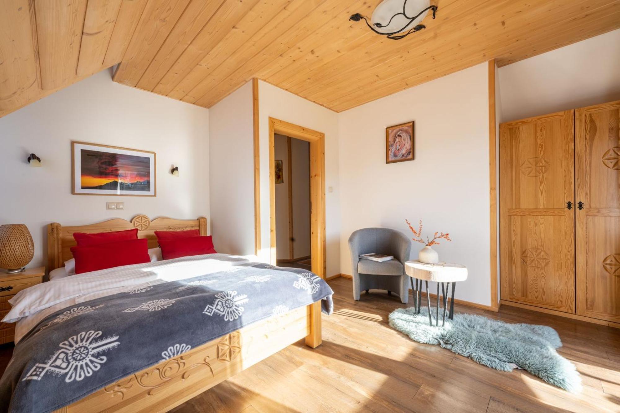 Lux-House & Jacuzzi Sauna Zakopane Buitenkant foto